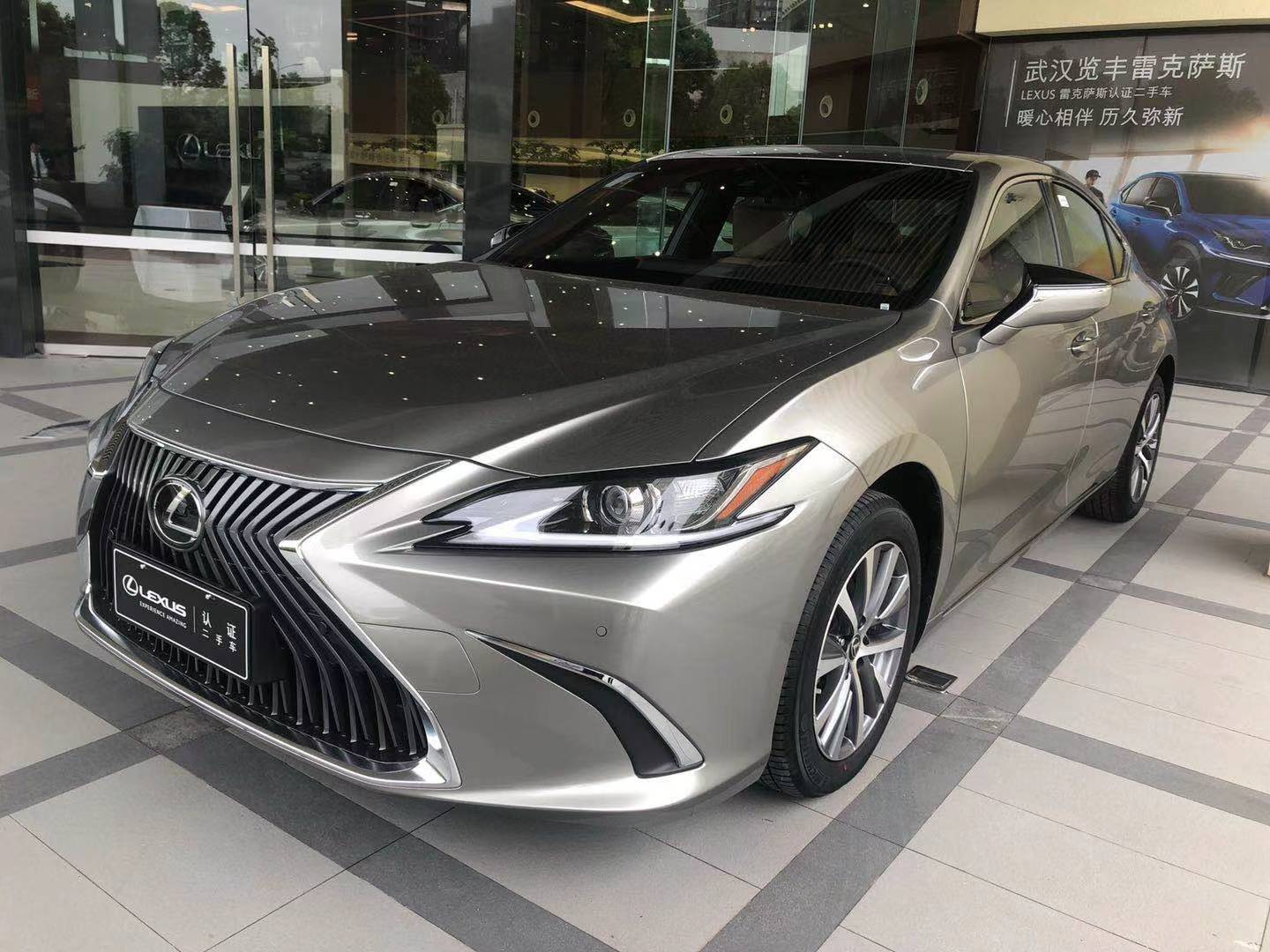 Lexus认证二手车 只在lexus雷克萨斯原厂认证经销商销售的lexus雷克萨斯品牌二手车