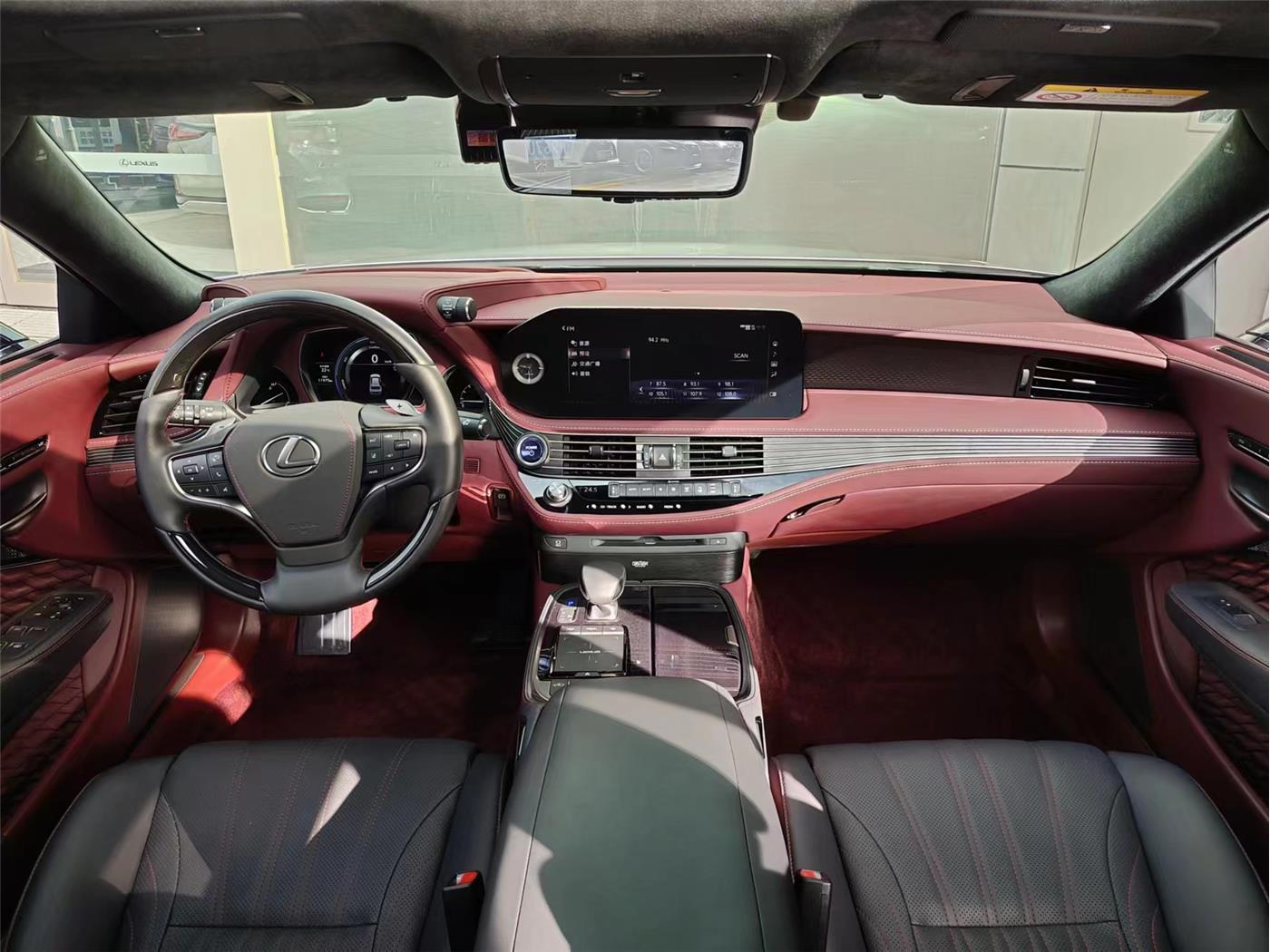 雷克萨斯LS 500h 3.5 CVT/MT行政版油电混合[202011]