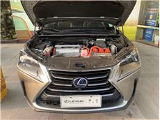 雷克萨斯NX 300h 2.5 CVT四驱锋芒版油电混合[201509]