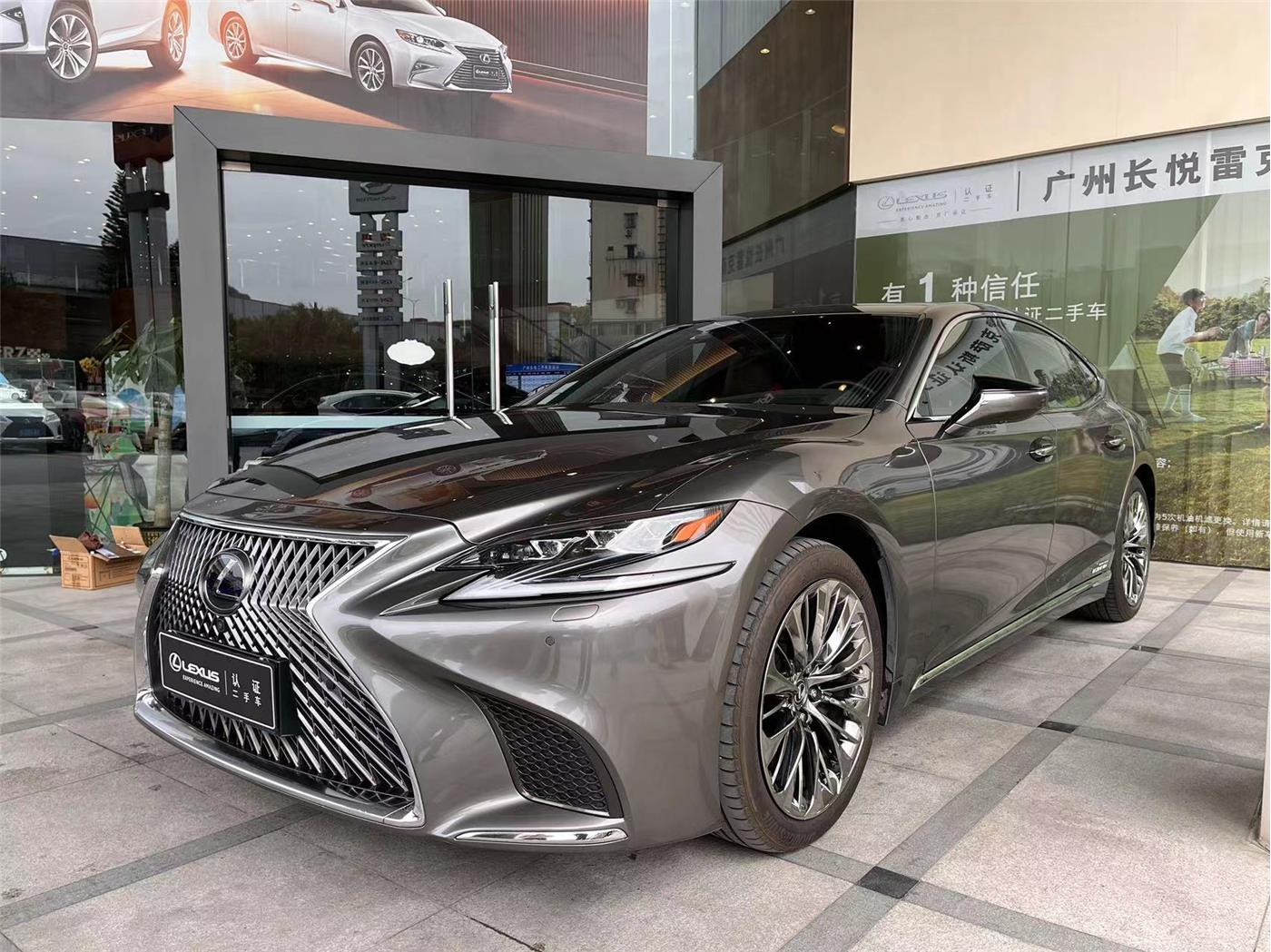 雷克萨斯LS 500h 3.5 CVT/MT行政版油电混合(国Ⅵ)[201909]
